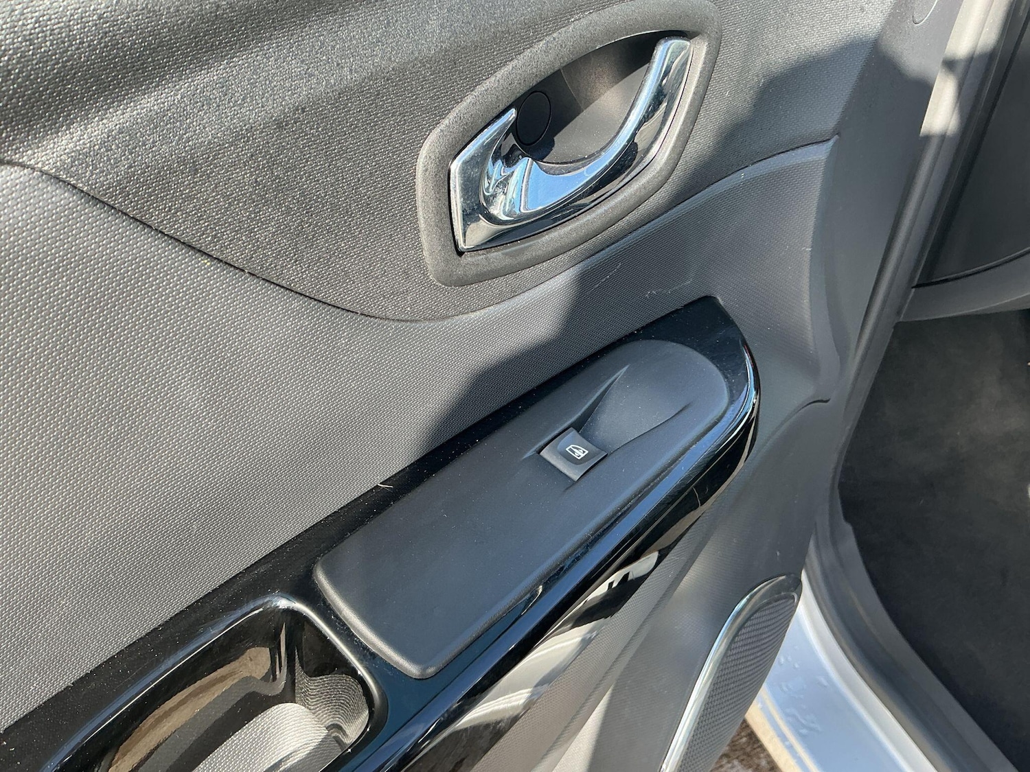 Used Renault Captur 2016 for sale - 78020165: Photo 22