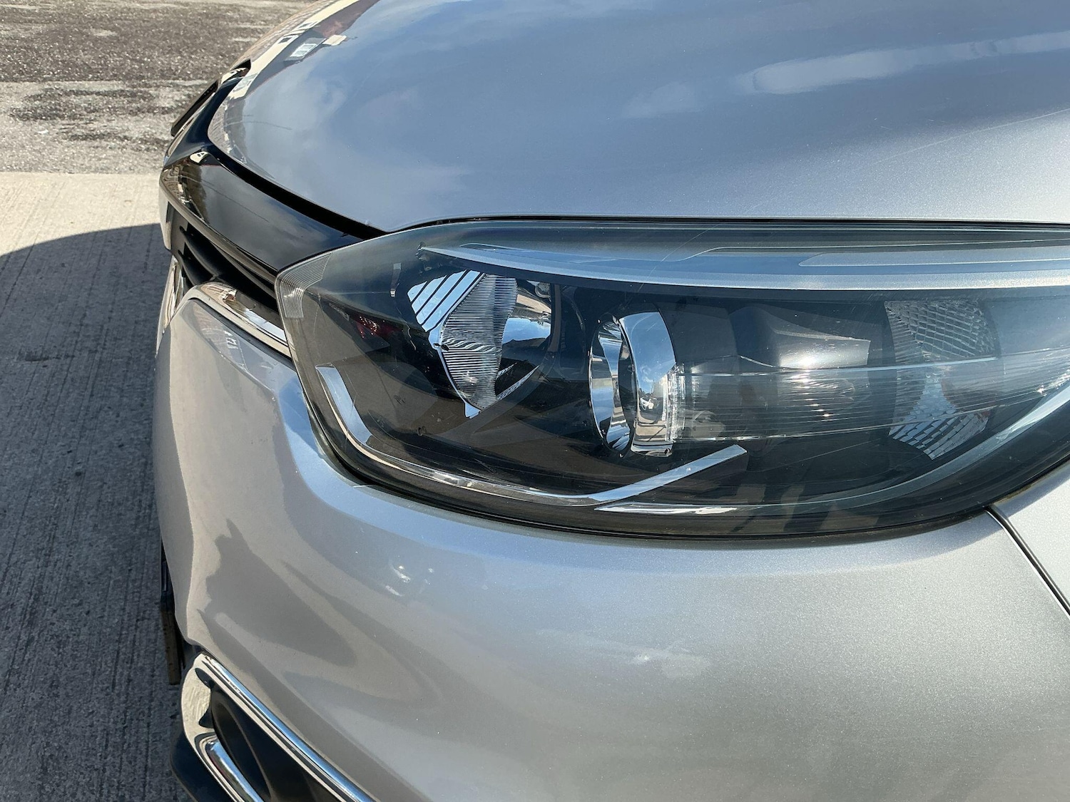 Used Renault Captur 2016 for sale - 78020165: Photo 35