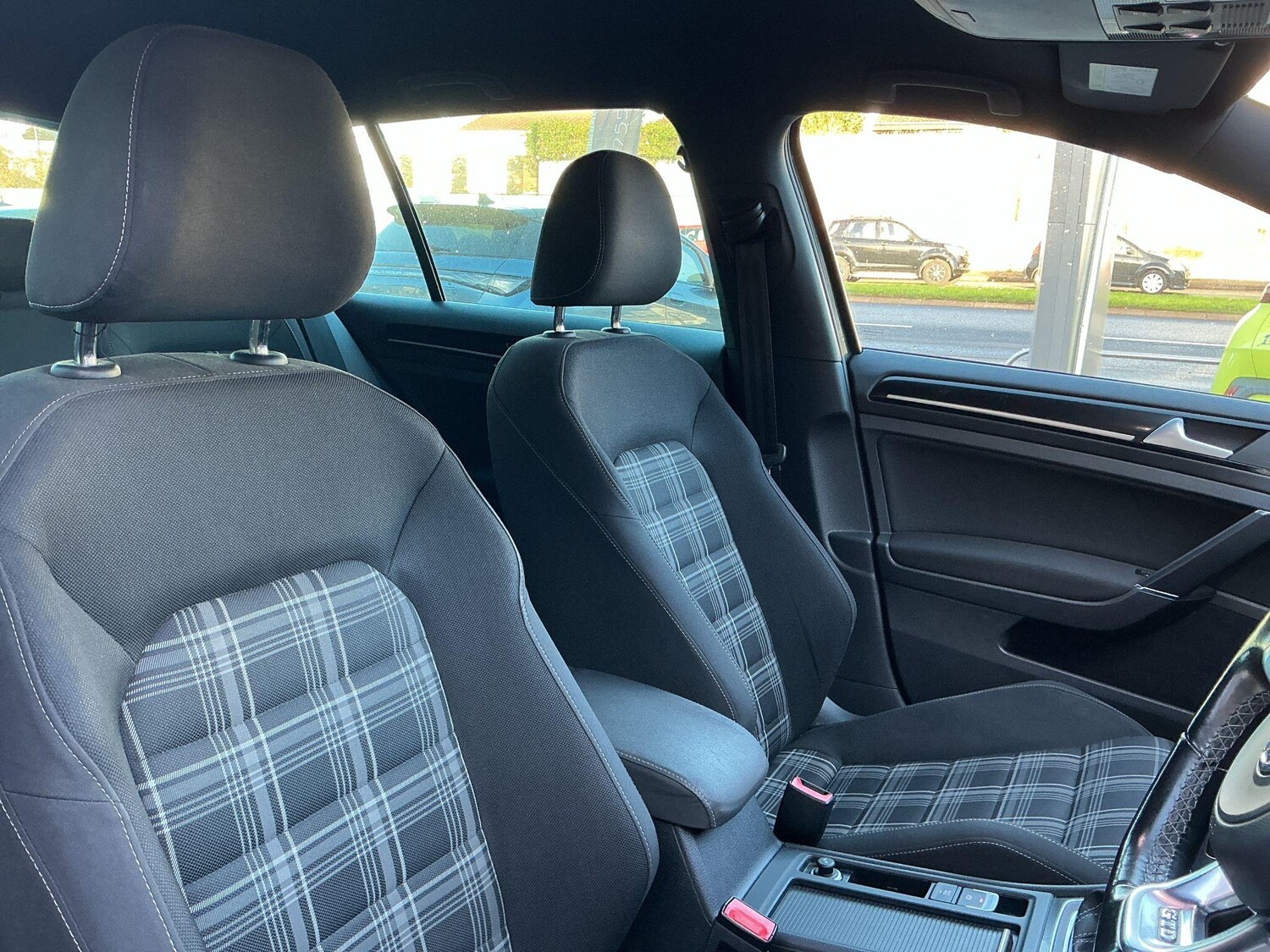 Used Volkswagen Golf for sale - 76801904: Photo 16