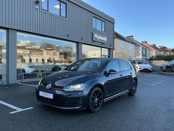 Used Volkswagen Golf 2017 for sale - 76801904: Photo