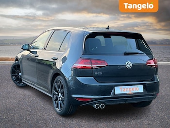 Used Volkswagen Golf 2017 for sale - 76801904: Photo