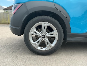 Used Hyundai KONA 2023 for sale - 78572858: Photo