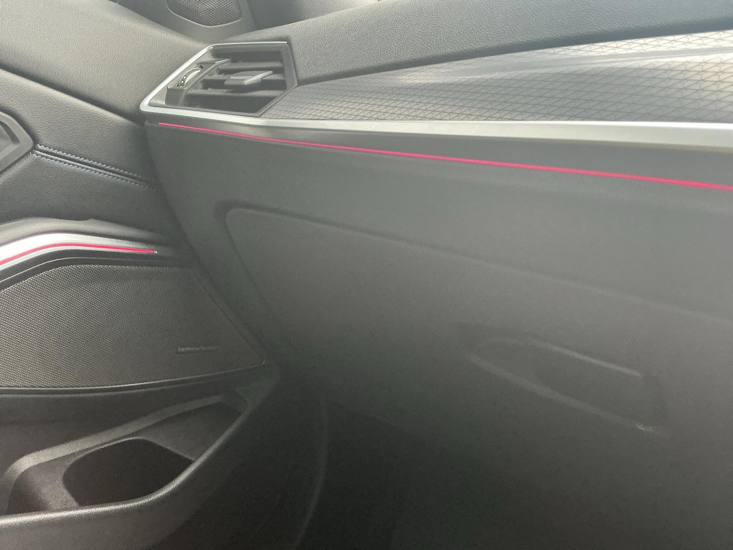 Used BMW 3 Series 2024 for sale - 77351941: Photo 20