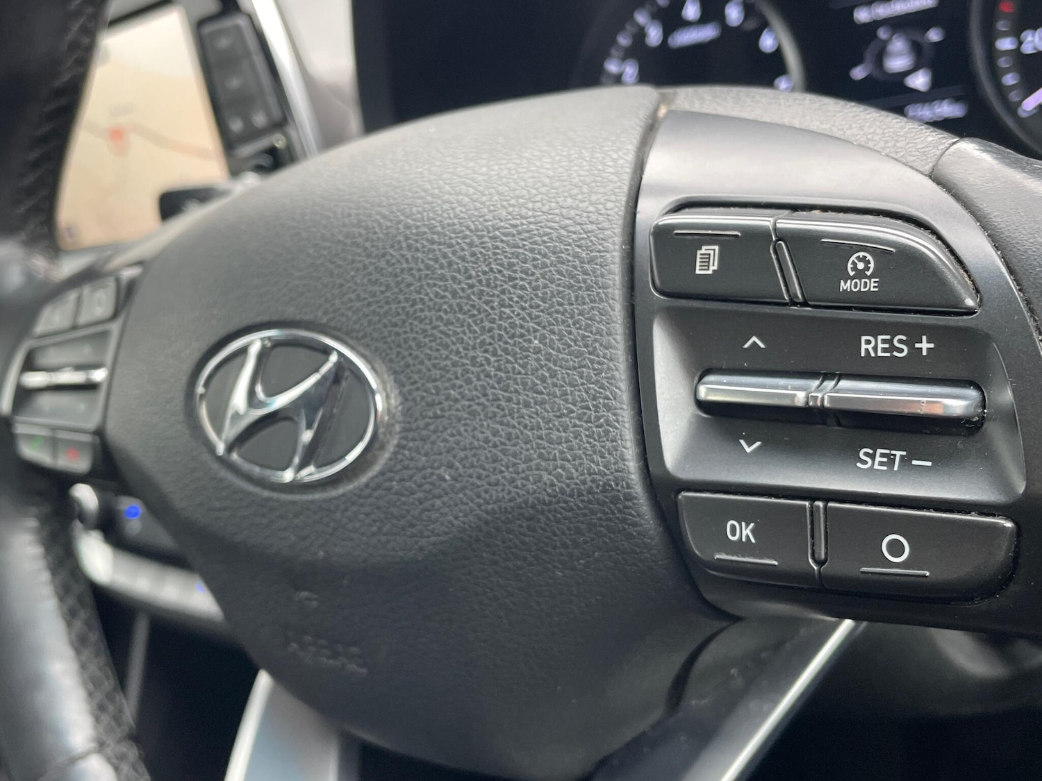 Used Hyundai i30 2018 for sale - 76240115: Photo 23