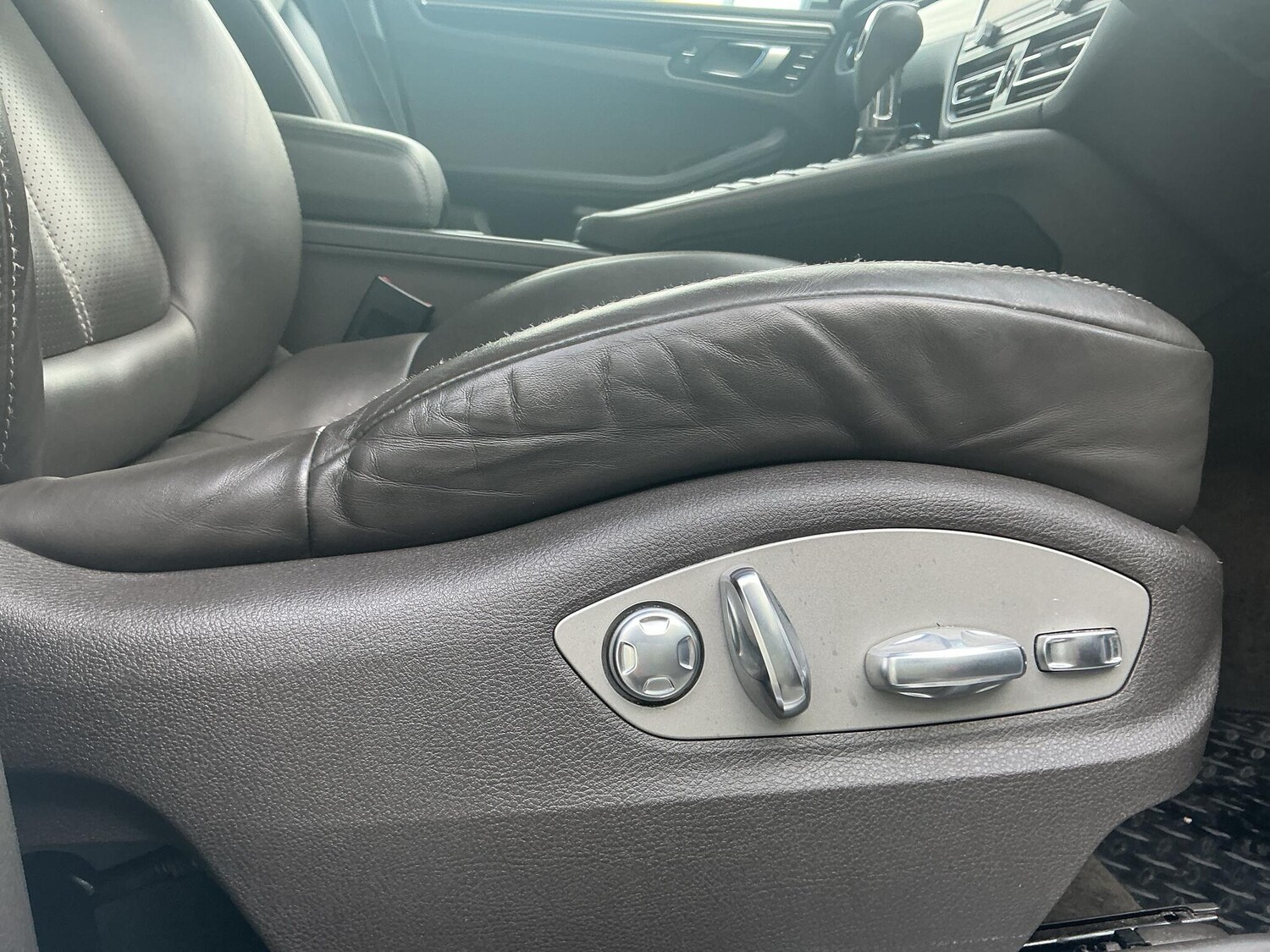 Used Porsche Macan for sale - 77425707: Photo 18