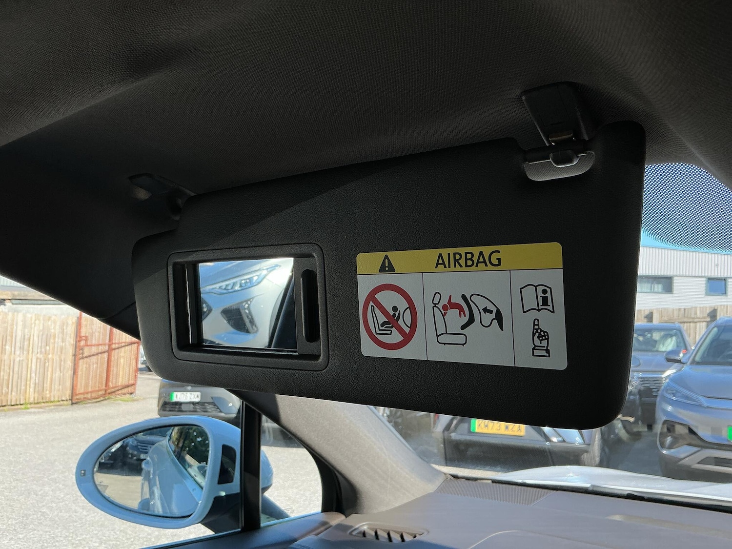 Used Porsche Macan 2020 for sale - 77425707: Photo 41