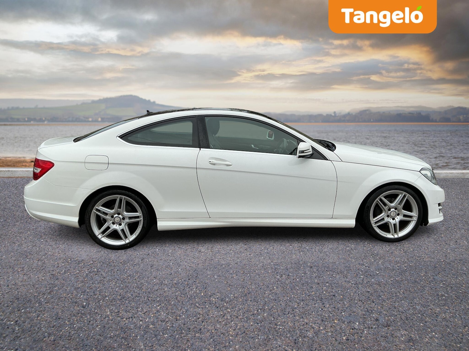 Used Mercedes-Benz C Class 2012 for sale - 76360986: Photo 3