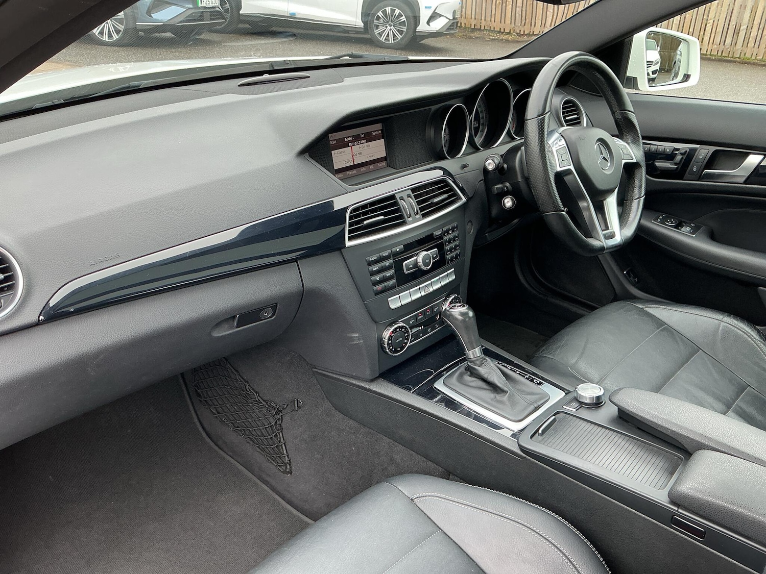Used Mercedes-Benz C Class 2012 for sale - 76360986: Photo 9