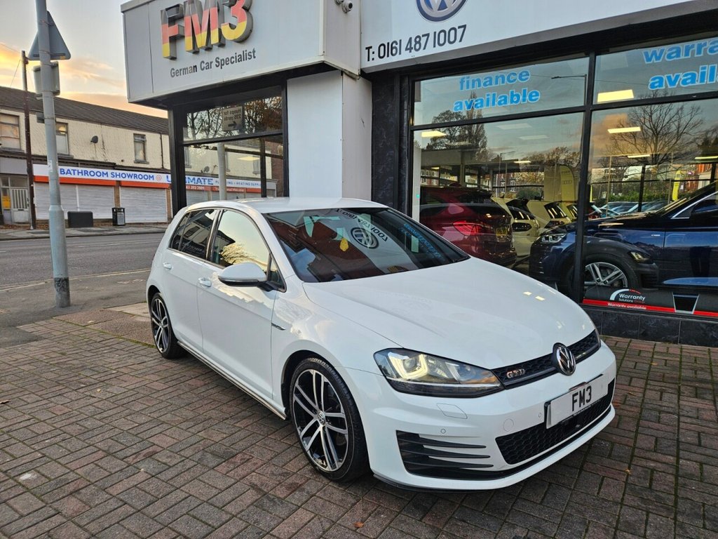 Used Volkswagen Golf 2017 for sale - 76867379: Photo 3