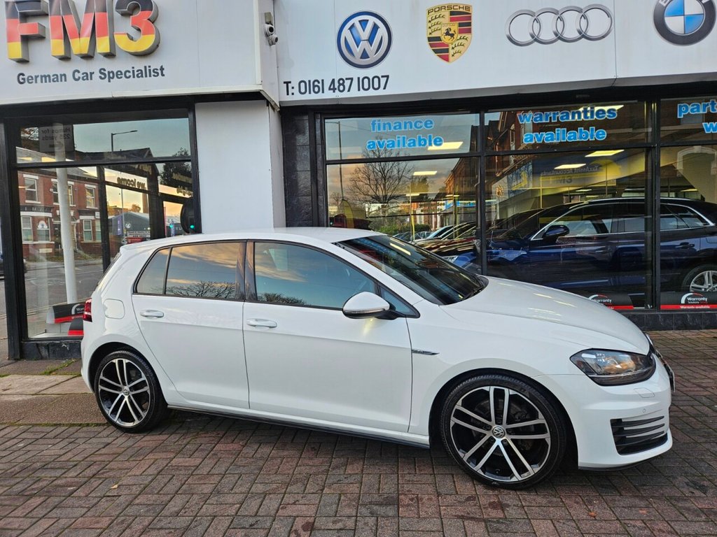 Used Volkswagen Golf 2017 for sale - 76867379: Photo 5