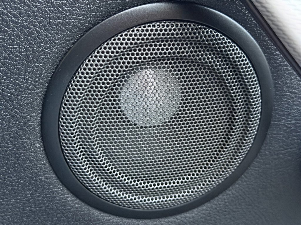 Used BMW 3 Series 2015 for sale - 77328210: Photo 32