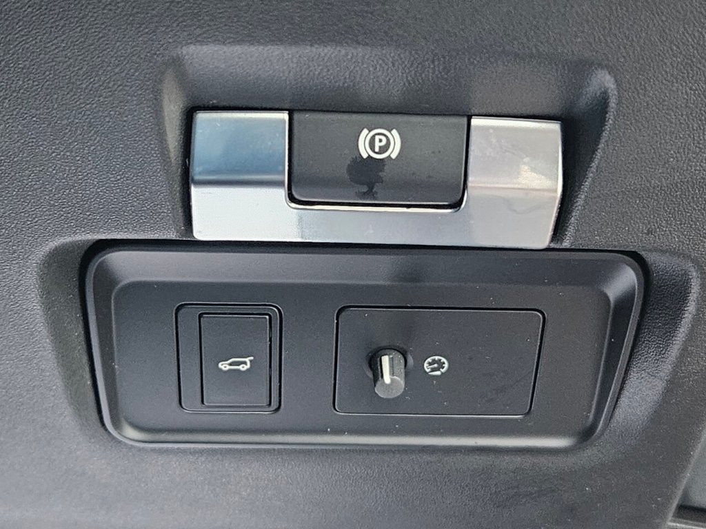 Used Land Rover Range Rover Evoque 2019 for sale - 76867325: Photo 37