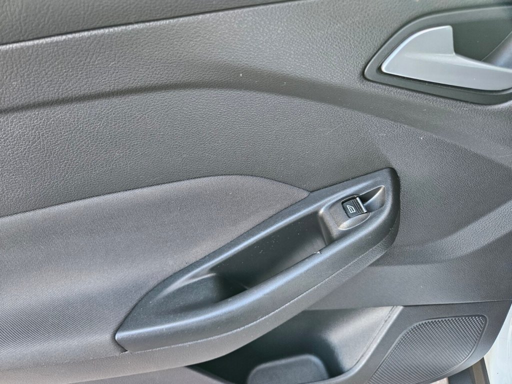 Used Ford Focus 2014 for sale - 76867444: Photo 23