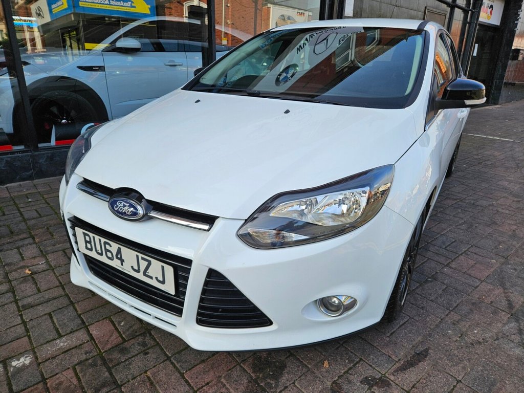 Used Ford Focus 2014 for sale - 76867444: Photo 4