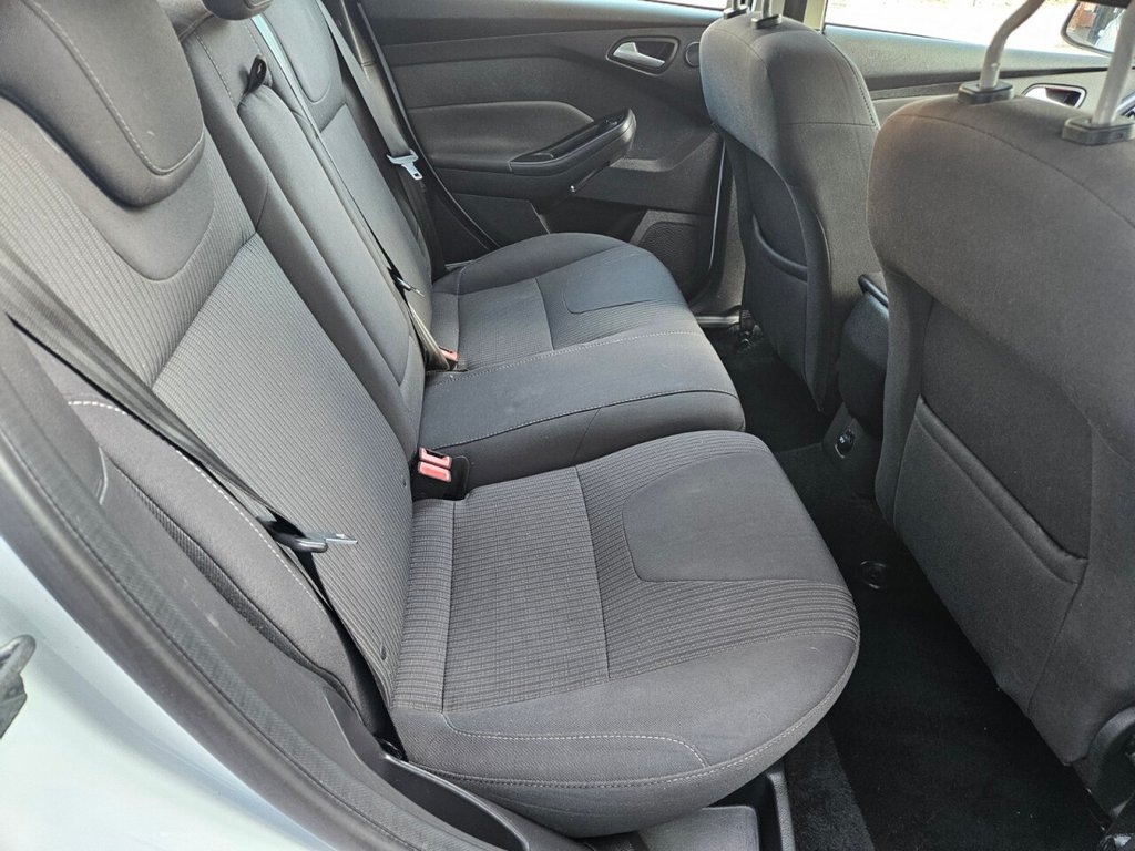 Used Ford Focus 2014 for sale - 76867444: Photo 9
