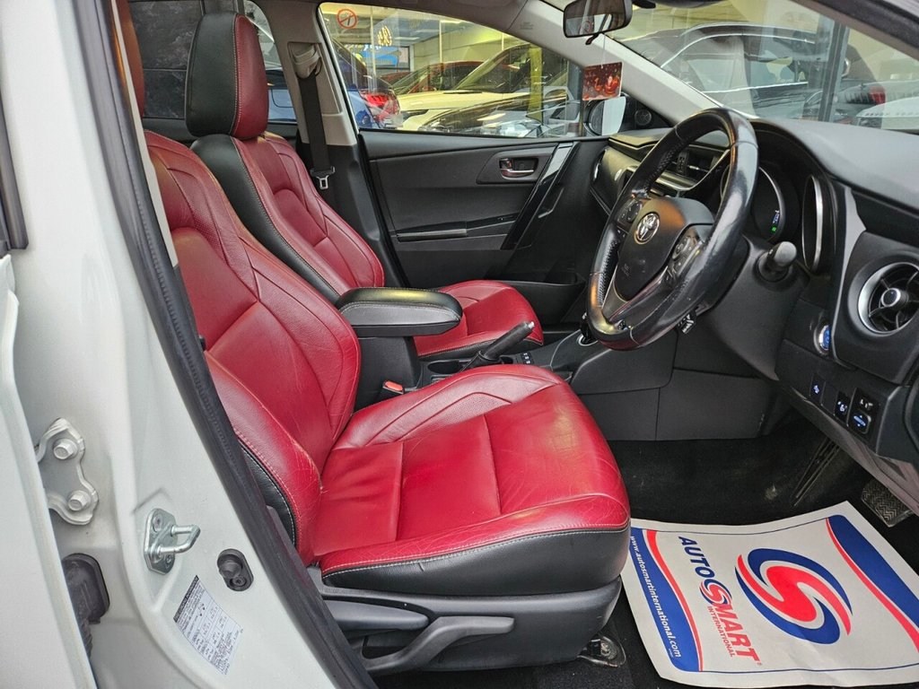 Used Toyota Auris 2017 for sale - 76867565: Photo 6