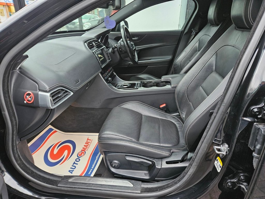 Used Jaguar XE 2016 for sale - 77153444: Photo 17