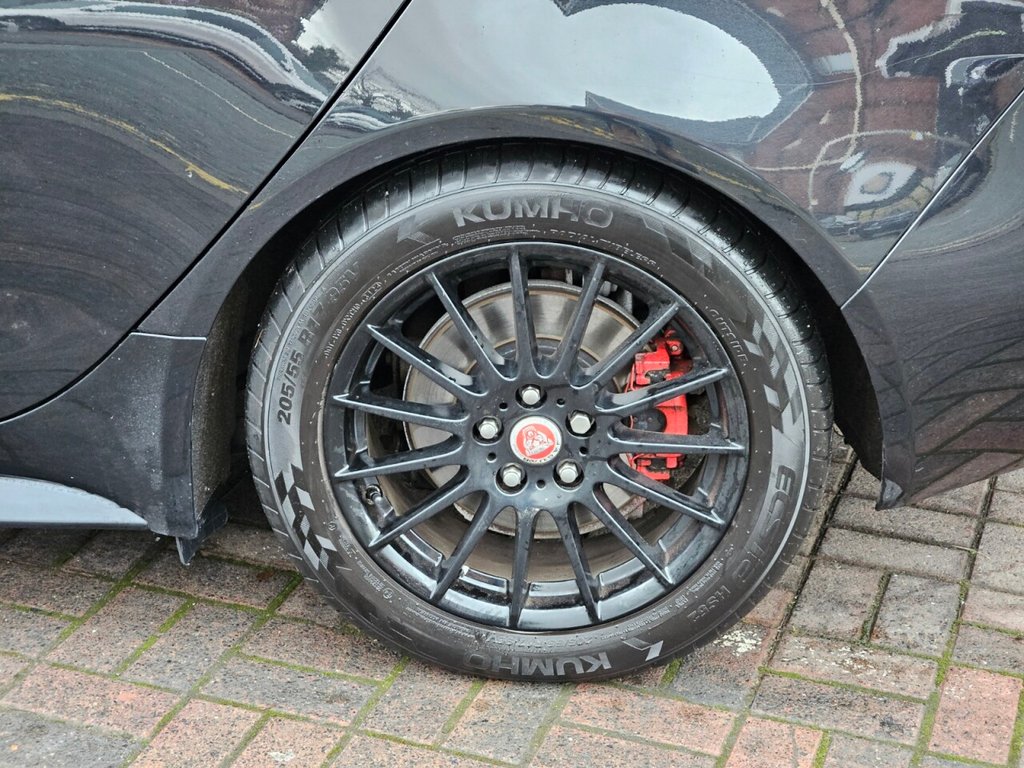 Used Jaguar XE 2016 for sale - 77153444: Photo 23