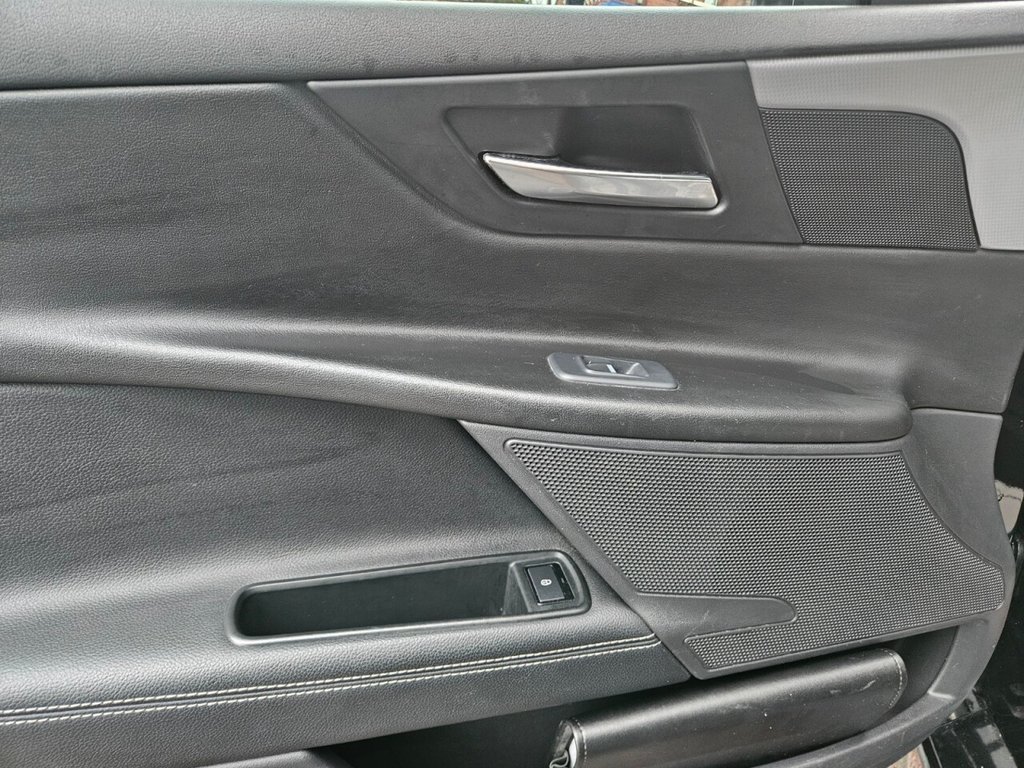 Used Jaguar XE 2016 for sale - 77153444: Photo 27