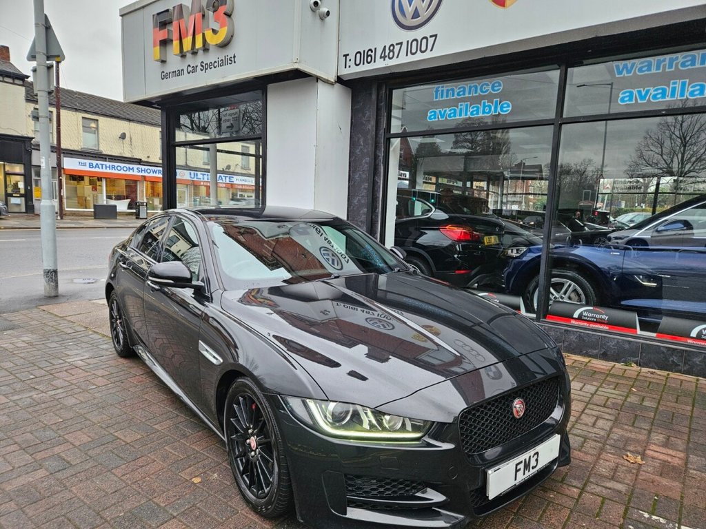 Used Jaguar XE 2016 for sale - 77153444: Photo 3