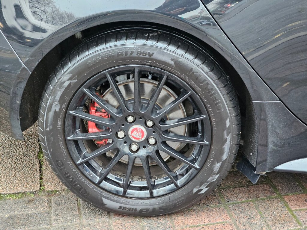 Used Jaguar XE 2016 for sale - 77153444: Photo 36