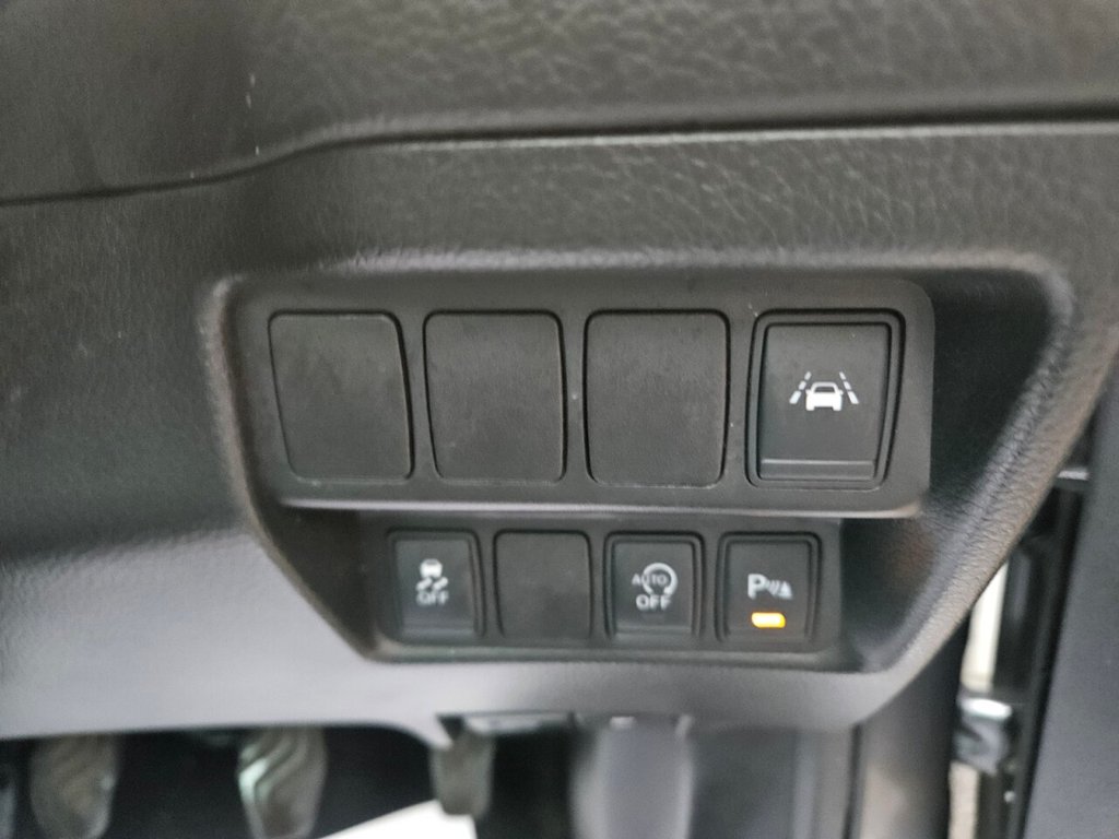 Used Nissan Qashqai 2015 for sale - 76867354: Photo 35