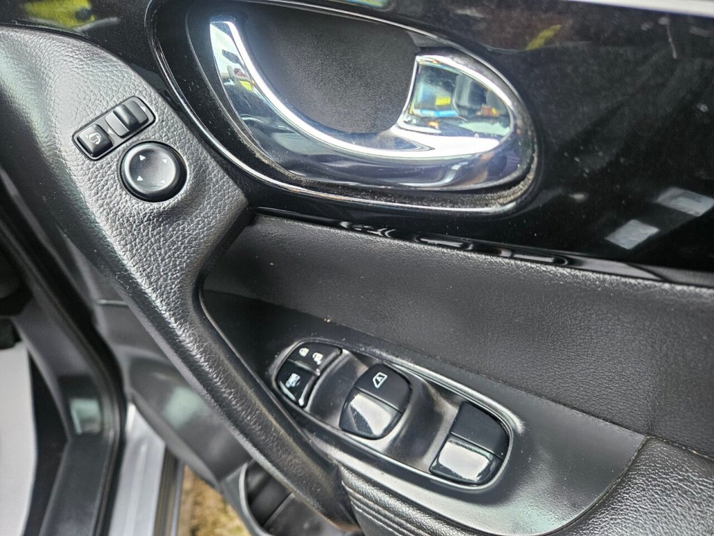 Used Nissan Qashqai 2015 for sale - 76867354: Photo 37