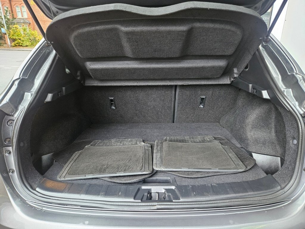 Used Nissan Qashqai 2015 for sale - 76867354: Photo 44