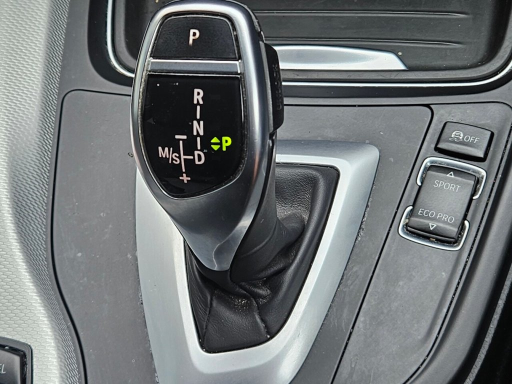 Used BMW 3 Series 2015 for sale - 76867332: Photo 34