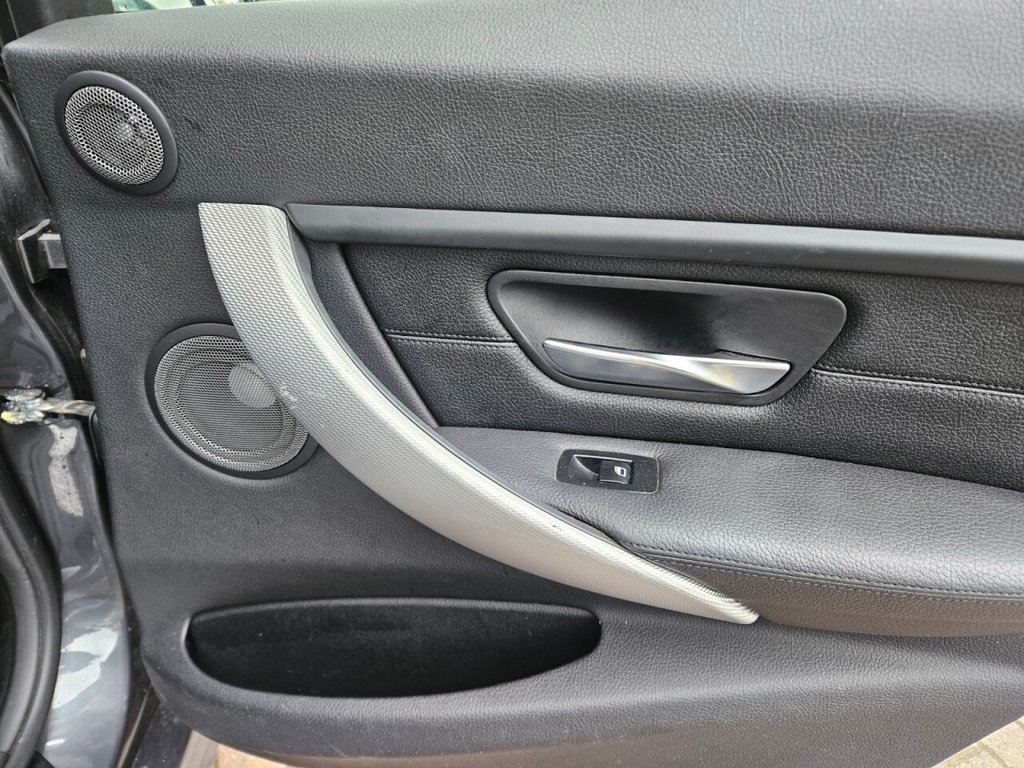 Used BMW 3 Series 2015 for sale - 76867332: Photo 43