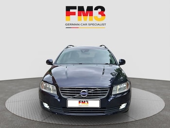 Used Volvo V70 2016 for sale - 78968693: Photo