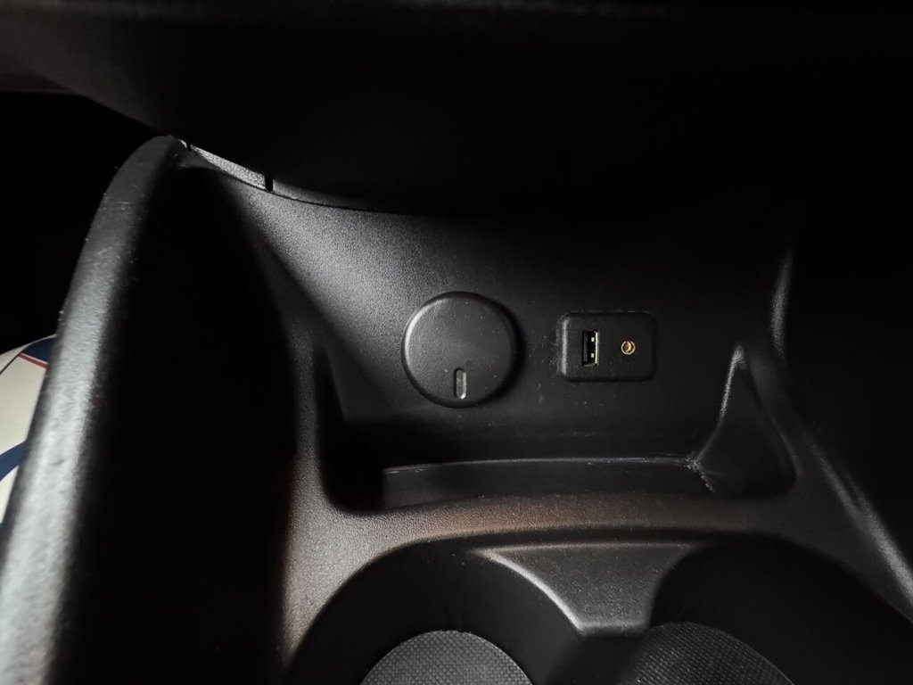 Used Vauxhall Corsa 2015 for sale - 77780063: Photo 21