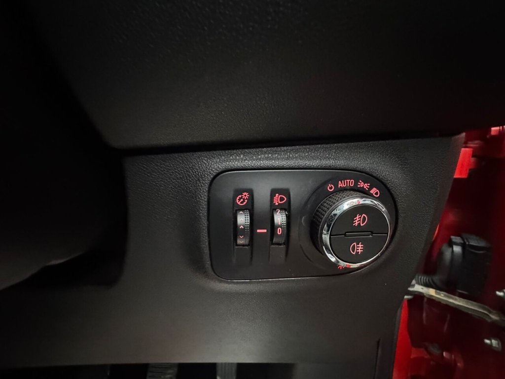 Used Vauxhall Corsa 2015 for sale - 77780063: Photo 22