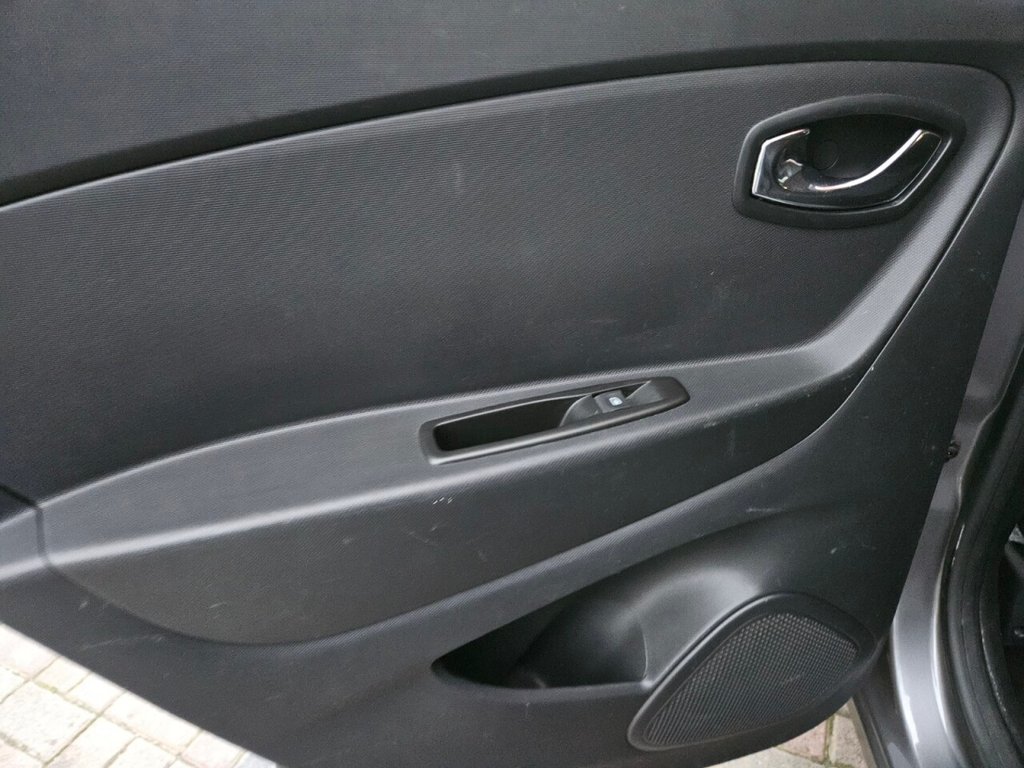 Used Renault Captur 2014 for sale - 77287580: Photo 26