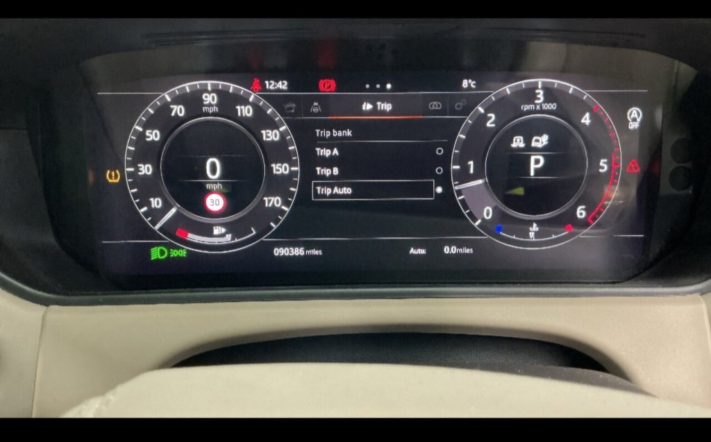 Used Land Rover Range Rover Velar 2018 for sale - 78016903: Photo 10