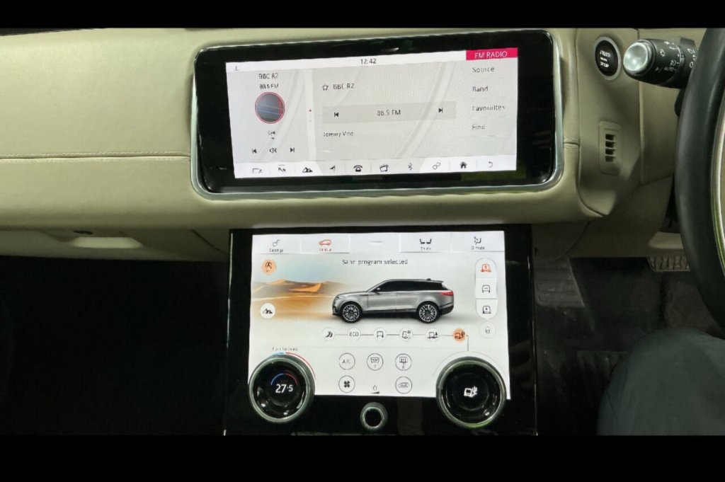 Used Land Rover Range Rover Velar 2018 for sale - 78016903: Photo 9