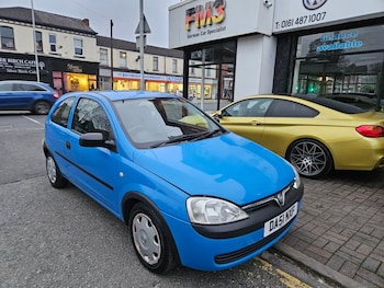 Used Vauxhall Corsa 2002 for sale - 77422093: Photo