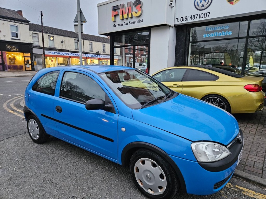 Used Vauxhall Corsa 2002 for sale - 77422093: Photo 2