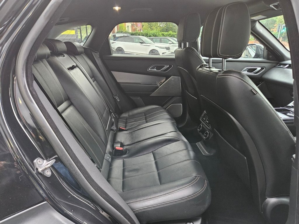 Used Land Rover Range Rover Velar 2018 for sale - 76867345: Photo 11
