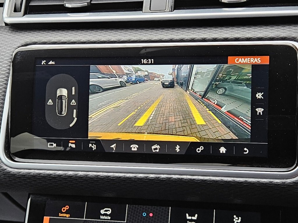 Used Land Rover Range Rover Velar 2018 for sale - 76867345: Photo 25