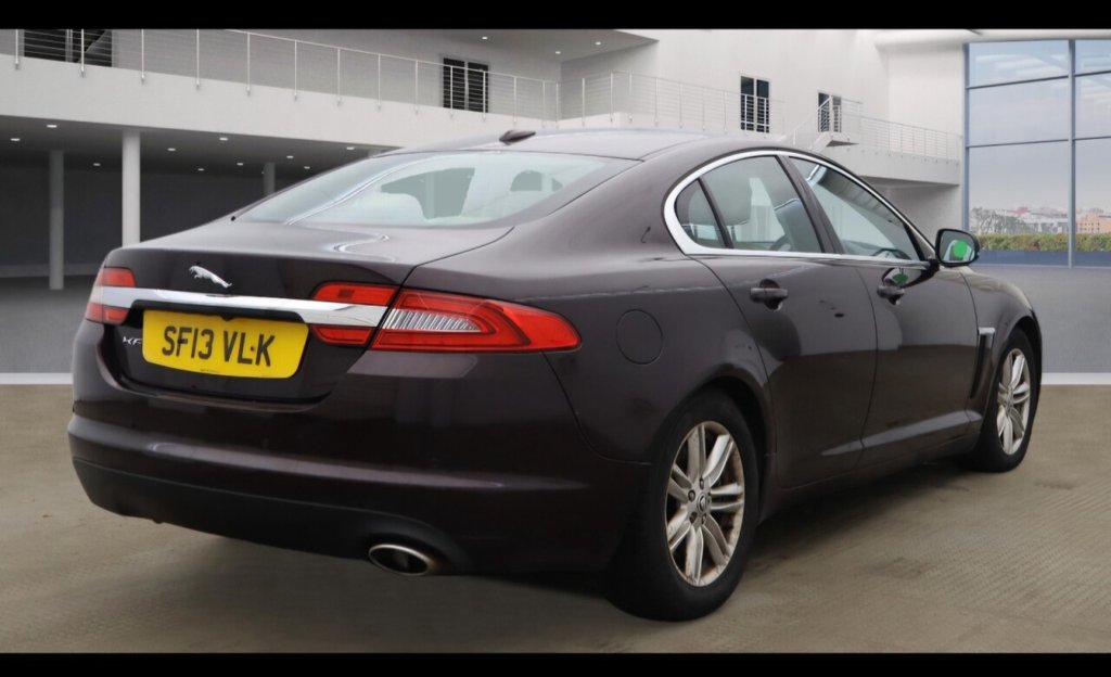Used Jaguar XF 2013 for sale - 77891257: Photo 4