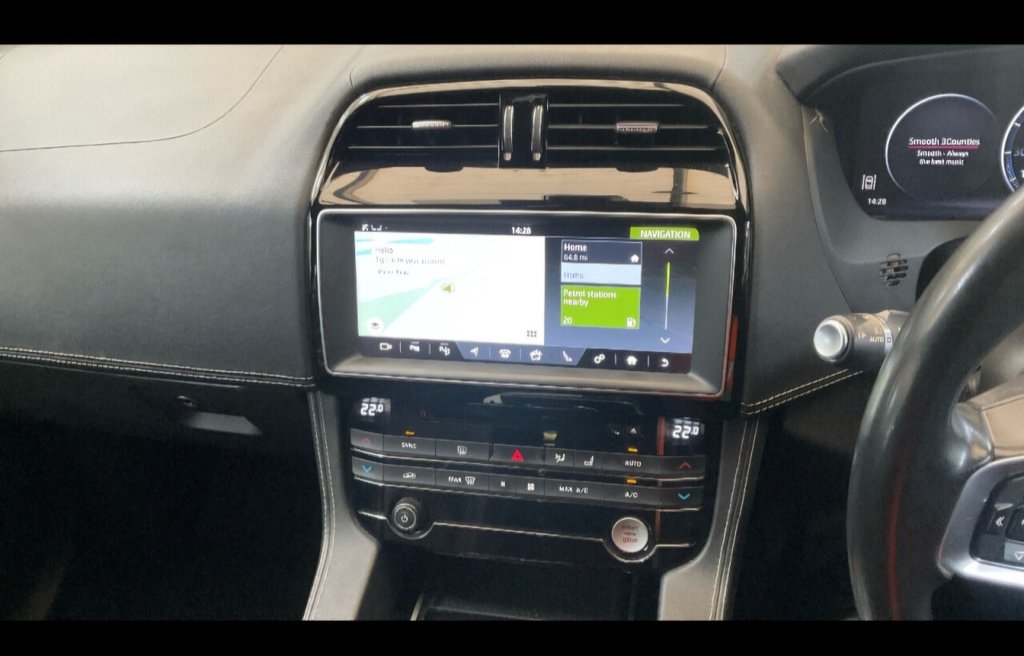 Used Jaguar F-Pace 2017 for sale - 77571665: Photo 10