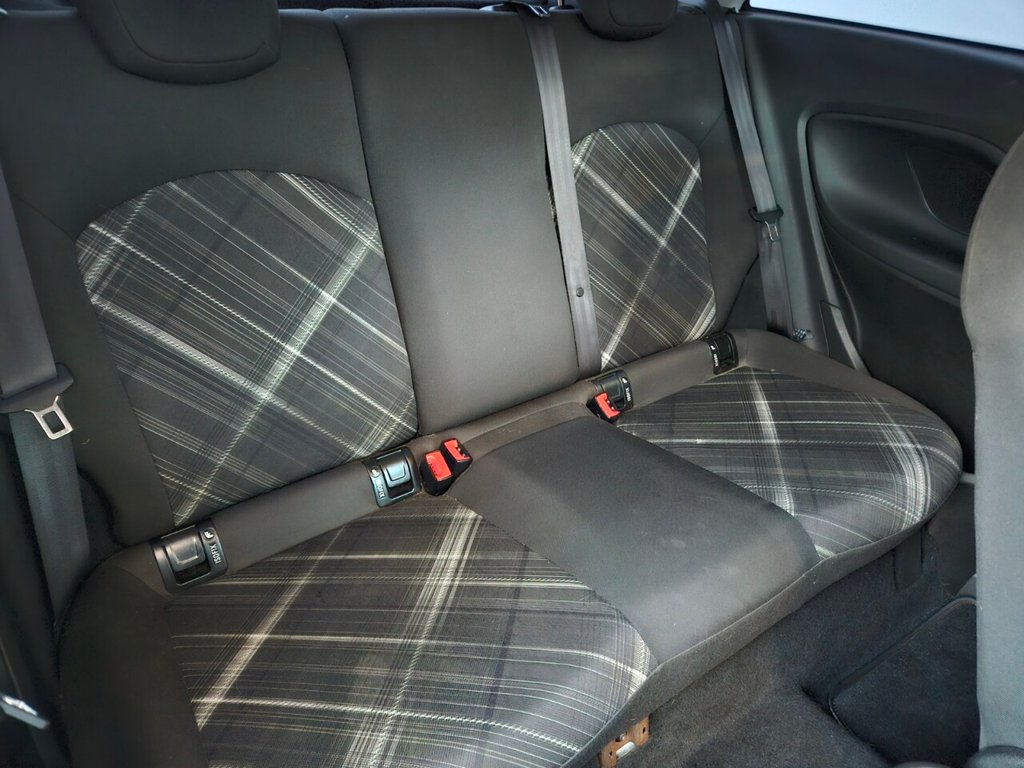 Used Vauxhall Corsa 2015 for sale - 77049095: Photo 30