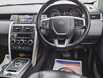 Used Land Rover Discovery Sport 2016 for sale - 78702400: Photo