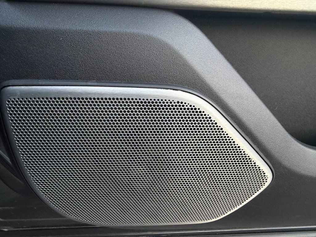 Used Land Rover Range Rover Velar 2018 for sale - 77632030: Photo 37