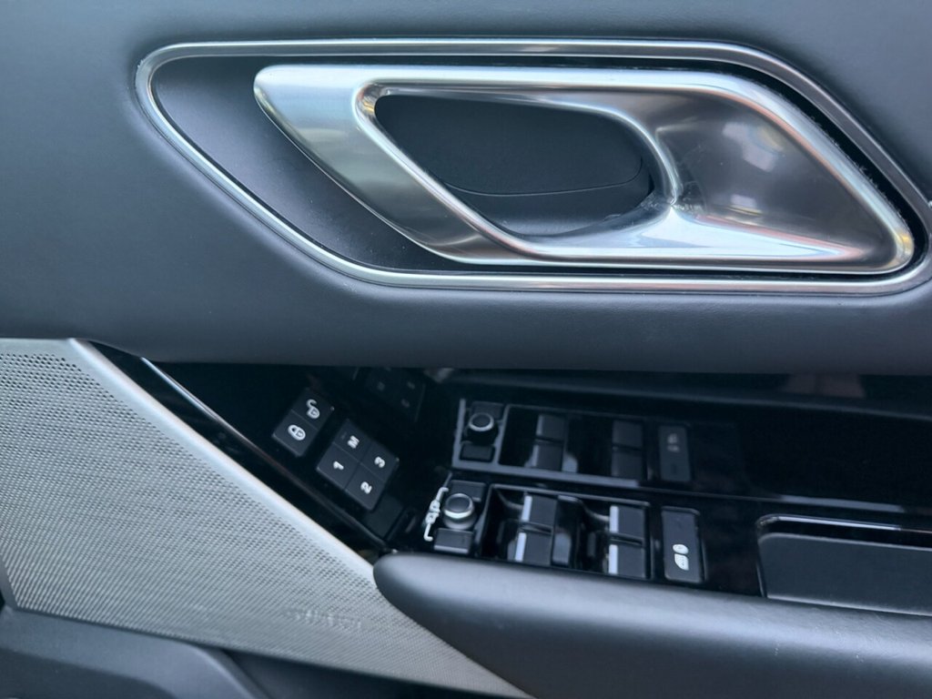 Used Land Rover Range Rover Velar 2018 for sale - 77632030: Photo 40