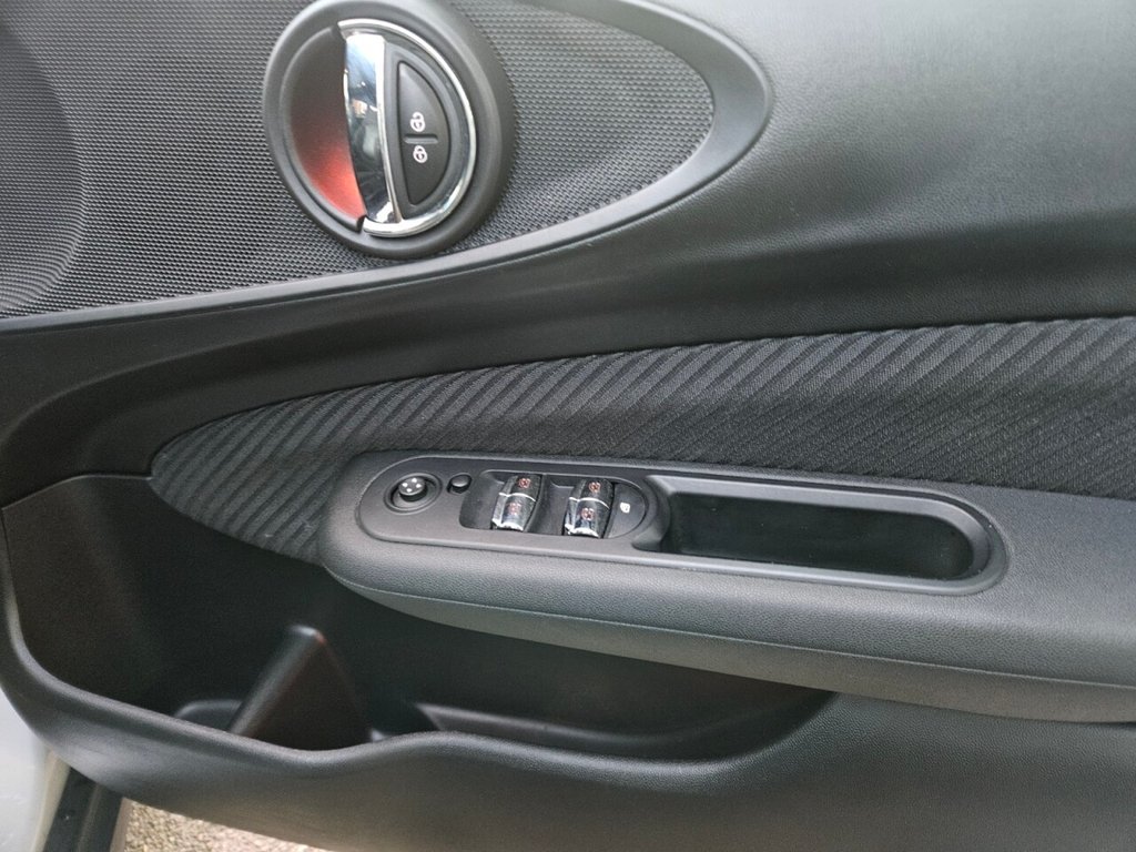 Used MINI Clubman 2018 for sale - 76867336: Photo 27