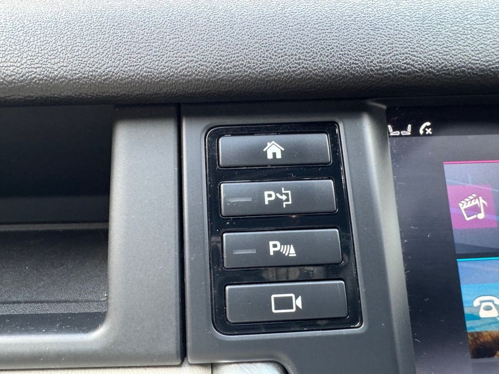 Used Land Rover Discovery Sport 2019 for sale - 78153791: Photo 30