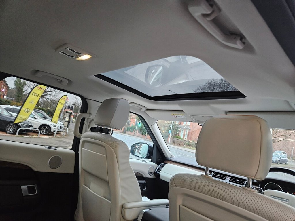 Used Land Rover Discovery 2017 for sale - 77399775: Photo 11