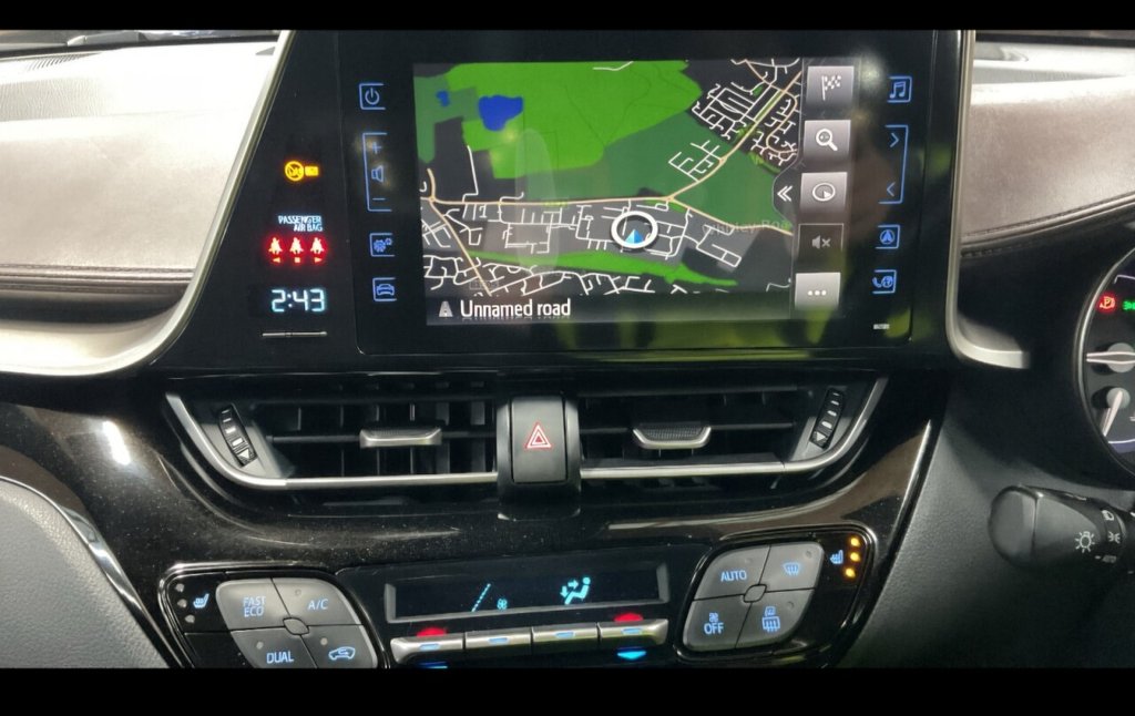 Used Toyota C-HR 2019 for sale - 77571562: Photo 10